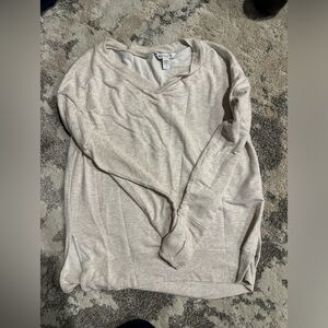 Athleta v neck coaster lux in heather oat